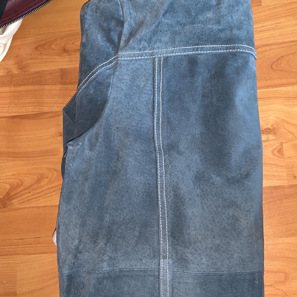Girl’s Suede Jacket - Picture 4 of 6